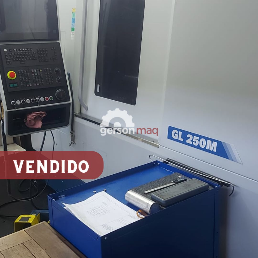TORNO CNC ROMI GL250 M COM FERRAMENTA ACIONADA ANO 2022